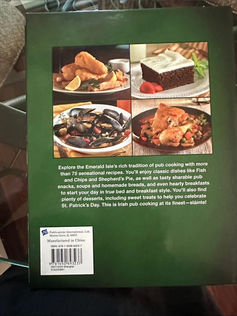 BrandName Irish Pub Cooking Cookbook - Green